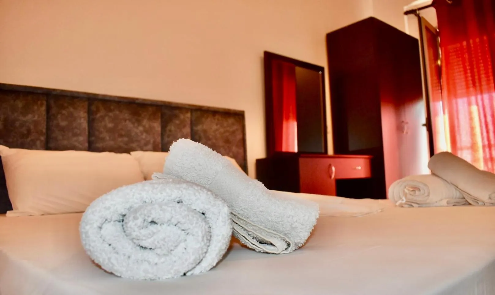 Hotel Vila Llaka Himare Albania