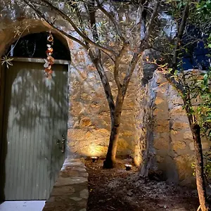 Lemons&olives Guest house
